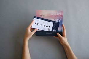 SDV STUDIOS GmbH & Co. KG Proyecto - Listos para despegar: un relanzamiento de marca como historia de relevo generacional
