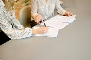 Appfront Proyecto - Herramienta de asesoramiento sobre convenios colectivos basada en IA y en treinta años de datos