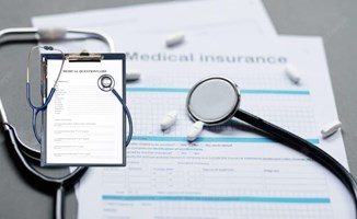 Chudovo OÜ Proyecto - Aplicación para recopilar comentarios tras intervenciones médicas