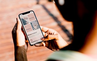 Vanced Media | Webdesign, Online-Marketing, SEO/GEO Proyecto - Plataforma de pódcast generado por IA